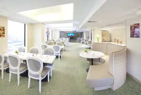 Silka Seaview Hotel Отели рядом с достопримечательностью «Цзюлун»