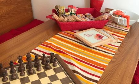 B&B Magenta - Housity