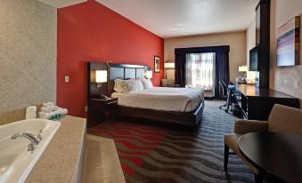 Holiday Inn Express & Suites Wichita Northwest Maize K-96