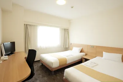 Smile Hotel Kumagaya Các khách sạn gần JR Kagohara station