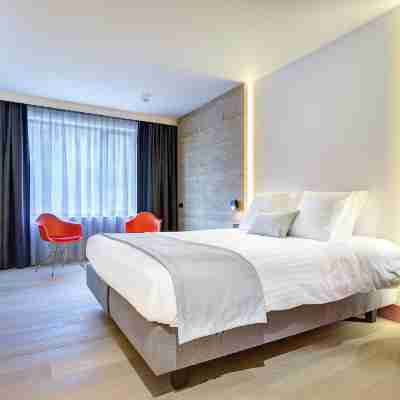 R Hotel Experiences Rooms
