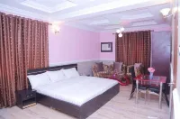 Dekka Hotel Hôtels à : 