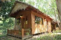 Kirirom Hillside Resort Hotels near Baramei Meanrith Pagoda