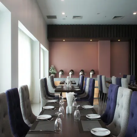 Wyne Hotel