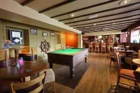 Newburgh Inn