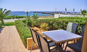 Nanakis Beach Luxury Apartments