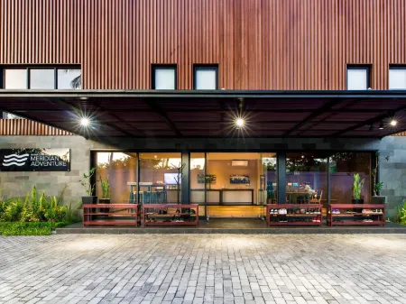 Meridian Adventure Marina Club & Resort