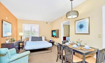 1Br with 2 Queens Hotel - Shared Pool and Hot Tub Near Disney Universal