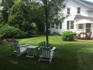 Historic White Blossom House