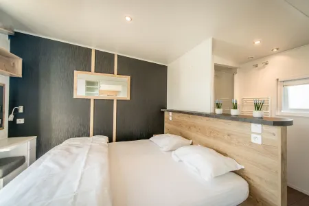Holiday Village Knokke Отели в г. Кнокке-Хейст