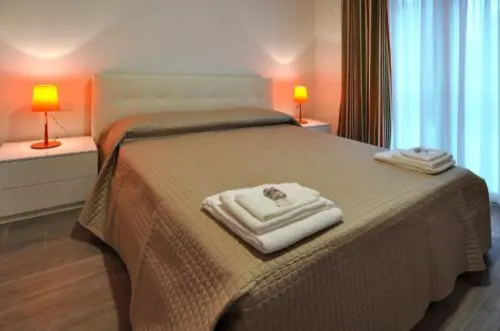 BB Hotels Aparthotel Arcimboldi - Condos