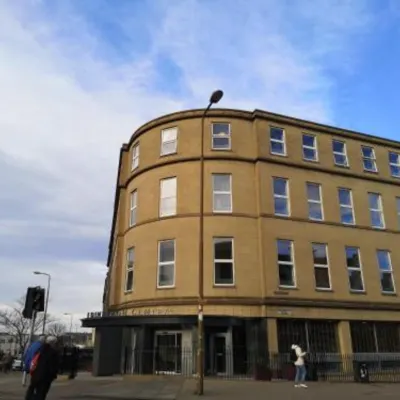 Edinburgh Central Accommodation Hotels near Princes Street Gardens