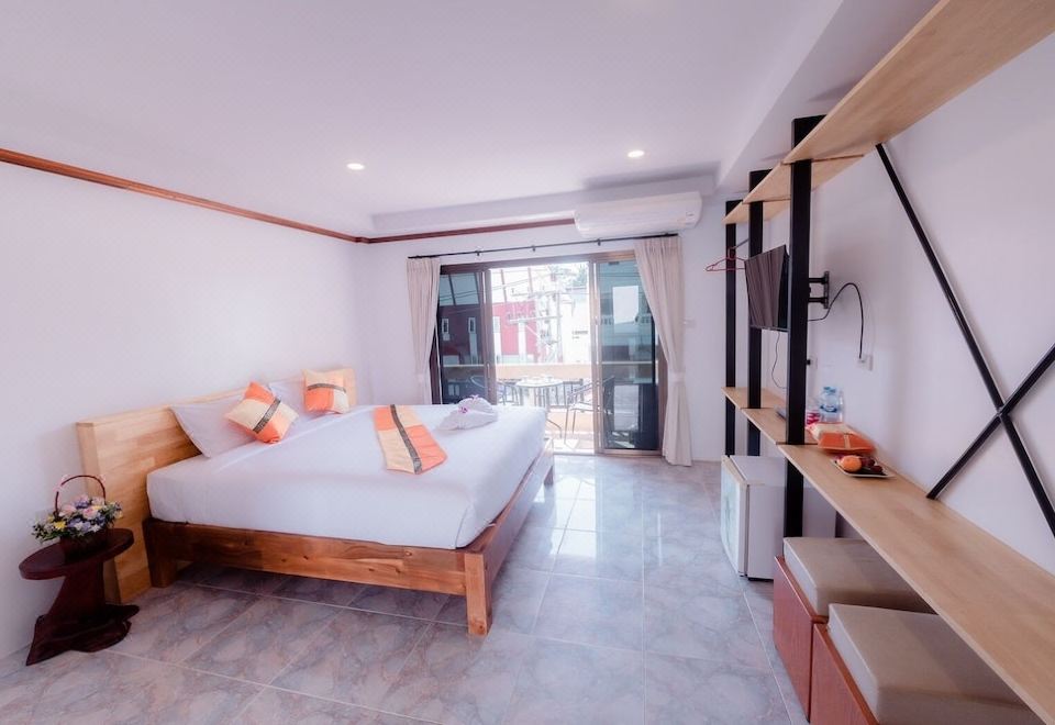 Coconut  Grove Hotel Samui - Hostel Hotel Overview