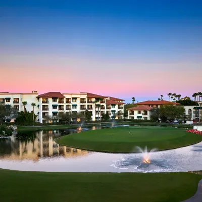 Arizona Grand Resort Отели рядом с достопримечательностью «Саут-Маунтин»