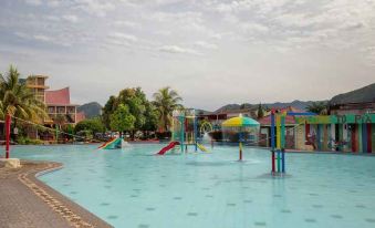 Pia Hotel Pandan Beach Resort