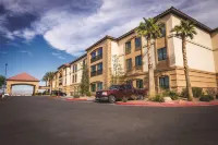 La Quinta Inn & Suites by Wyndham Las Vegas Airport South Hotels in Clark County