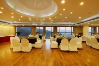 Timber Trail Base Resort - at the Foothills of Adventure Hotels in Solan