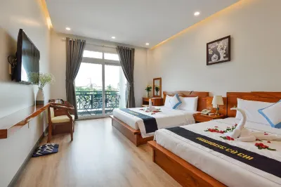Paradise Cu Chi Hotel Hotel dekat Nhà Thờ Trảng Bàng
