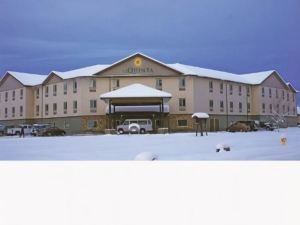 La Quinta Inn & Suites by Wyndham Fairbanks Airport