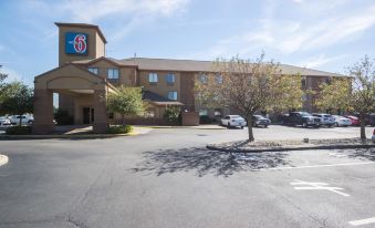 Motel 6 Indianapolis, in - Airport