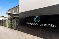 Civic Apartments Отели рядом с достопримечательностью «Виктори Мемориал Гарденс»
