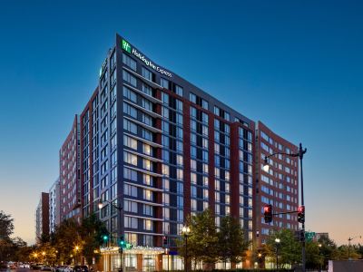 Holiday Inn Express WASHINGTON DC DOWNTOWN by IHG