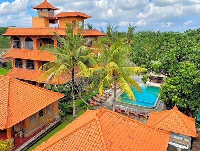 Outdoor Swimming Pool