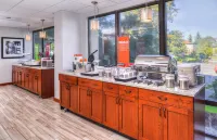 Hampton Inn Seattle-Airport