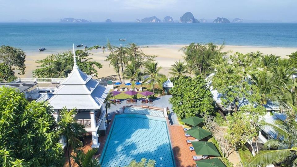 อัญญาวี ทับแขก บีช รีสอร์ท