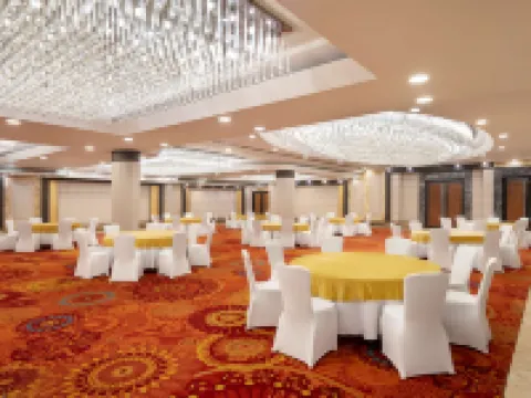 Radisson Blu Kaushambi Delhi NCR Hotels in Ghaziabad