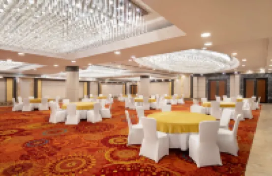 Radisson Blu Kaushambi Delhi NCR
