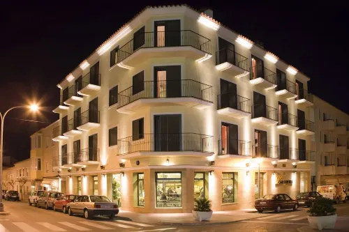 Hotel Loar Ferreries Hotels in Es Migjorn Gran