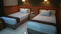 Anggraeni Hotel Tanjung
