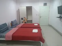 Chawalee Place Hotels in Sung Noen District