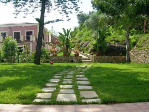 Agriturismo Villa Luca Hotels in Sant'Agata di Militello