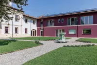 L'Aja Della Mirusina - Piedmont Resort Monferrato Langhe Hotel di Canelli