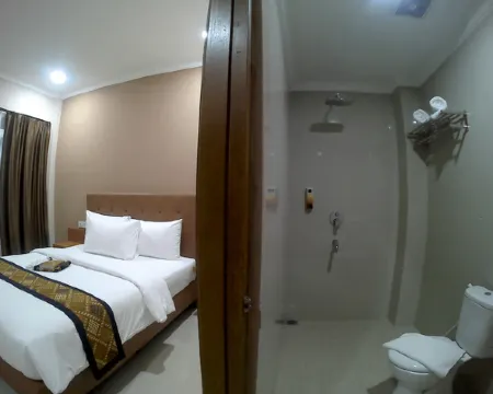 Mr. J Hotel Hoteles en Tegal