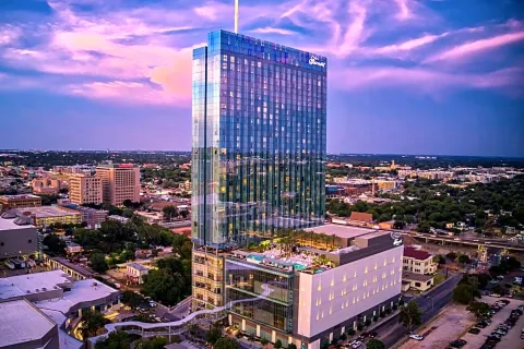 Fairmont Austin Gold Experience
