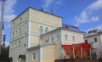 Hotel Yar