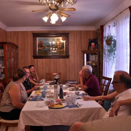Ambassador B&B Guest Home