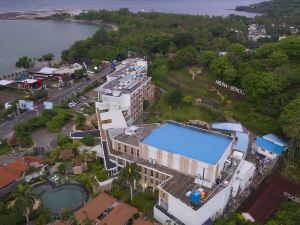 Aruna Senggigi Resort & Convention