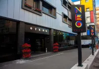 Dom Hotel Neo