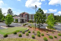 Holiday Inn Express & Suites Southern Pines-Pinehurst Area Hotels in Pinehurst