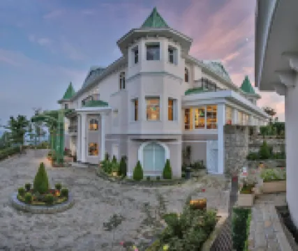 Club Mahindra Pristine Peaks, Naldehra