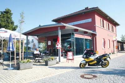 Übernachtung im Nostalgischen Bahnwaggon