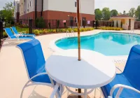 Candlewood Suites ROCKY MOUNT by IHG - Uima-altaat