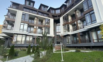 More Apartments na Turchinskogo 10