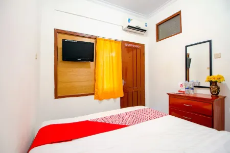 SUPER OYO 1788 House 24