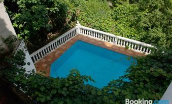 One Bedroom Appartement with Shared Pool Enclosed Garden and Wifi at San Antolin de Ibias