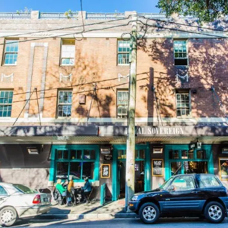 Darlo Bar Darlinghurst Отели рядом с достопримечательностью «Опера Австралии»